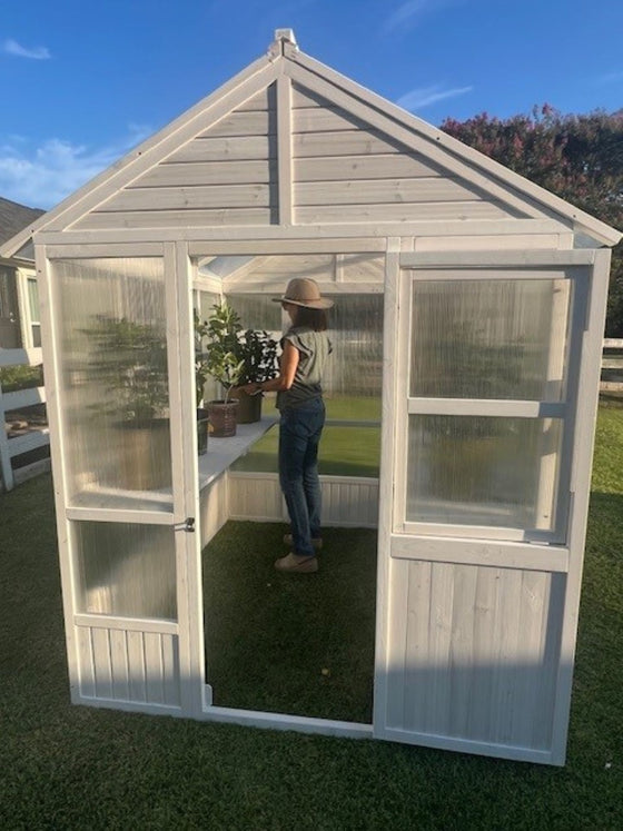 Hobby Greenhouse