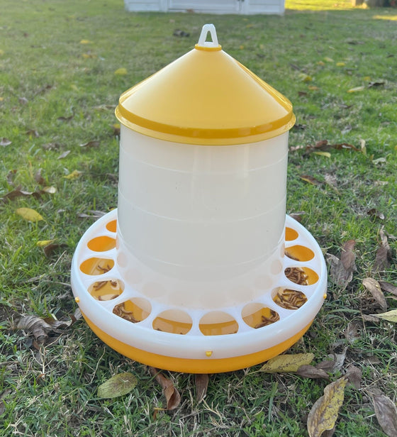 Zylina Bio Chicken Feeder 8 lbs (G-11244)