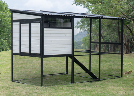 Modern Ultraguard Large Metal Framed Chicken Coop